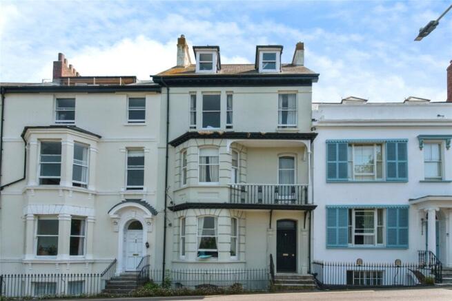 1 bed property, in The Beacon, £230,000