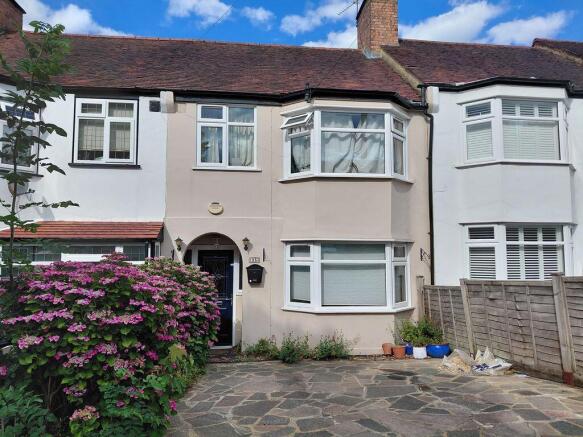 3 bed property, in Sherwood Road, £499,950