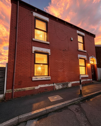 3 bed property, in York Street, £275,000