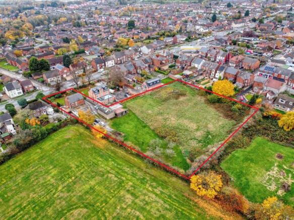 3 bed property, in 23 The Common, £525,000