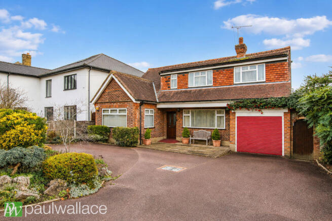 3 bed property, in Baas Lane, £875,000