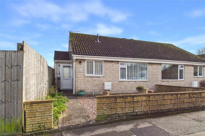 2 bed property, in Longfellow Road, £265,000