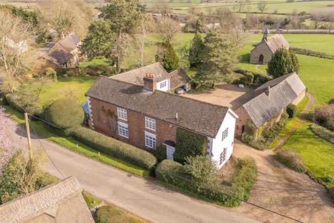 5 bed property, in Wibtoft, £950,000