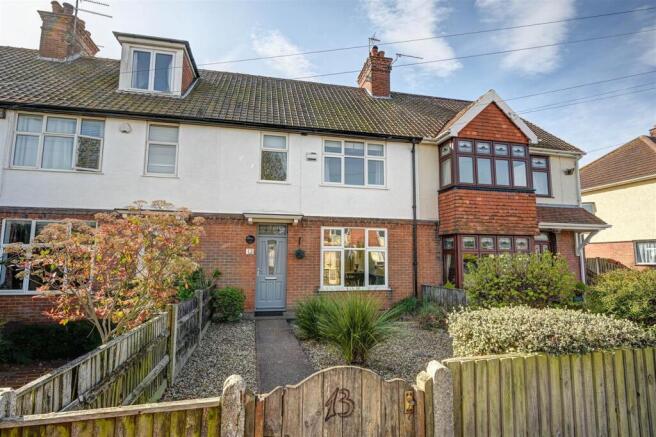 3 bed property, in Bernard Road, £355,000