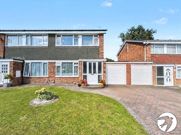 3 bed property, in Repton Way, £350,000