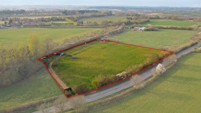 Land, in Banbury Lane, £95,000