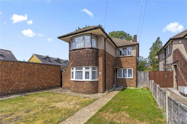 3 bed property, in Millbourne Road, £365,000
