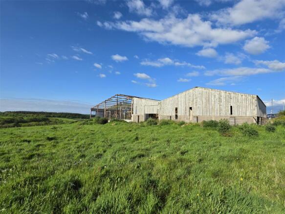 7 bed property, in Iddesleigh, £375,000