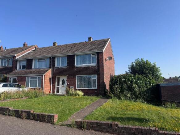 3 bed property, in Palm Tree Way, £350,000