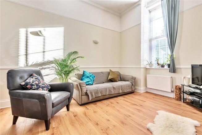 2 bed property, in Brigade Place, £290,000