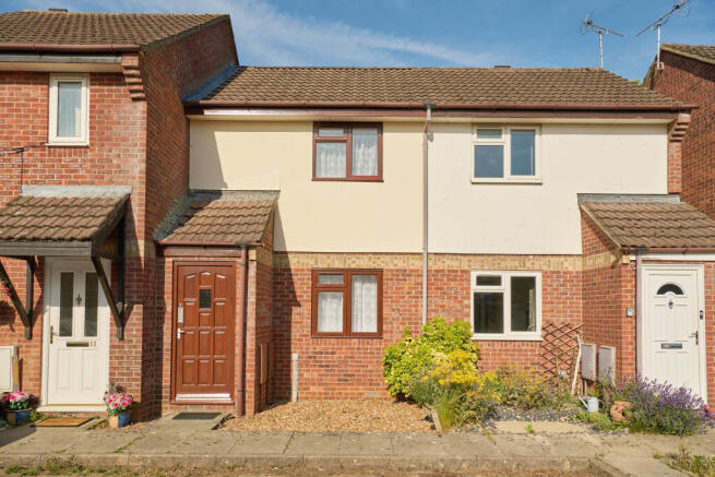 1 bed property, in Loweswater Gardens, £220,000