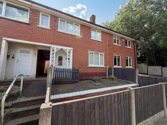 3 bed property, in Pepper Close, £130,000