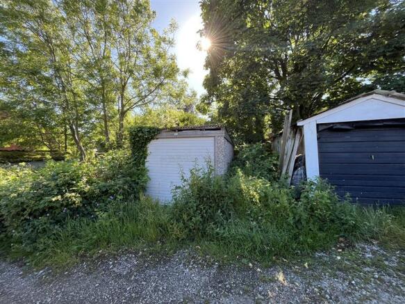 Land, in Garage (Plot 4) off Hutton Avenue/Argyll Street, £3,000