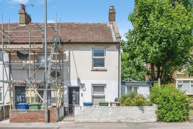 3 bed property, in London Road, £360,000