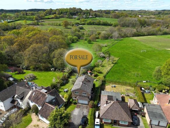 4 bed property, in Sleight Lane, £650,000