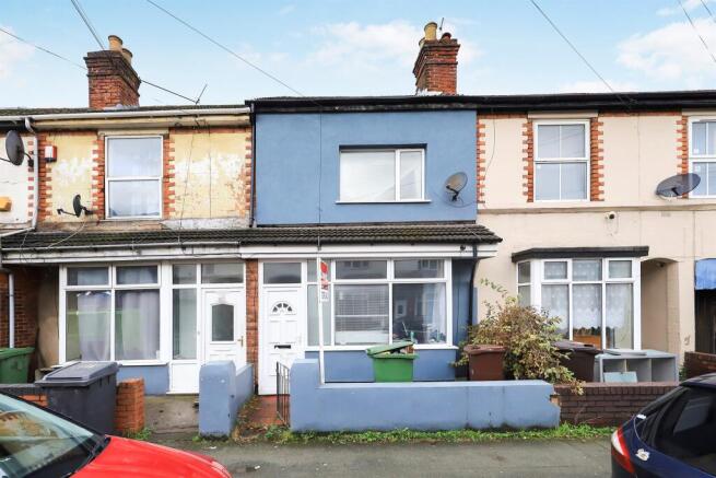 3 bed property, in Owen Road, £130,000
