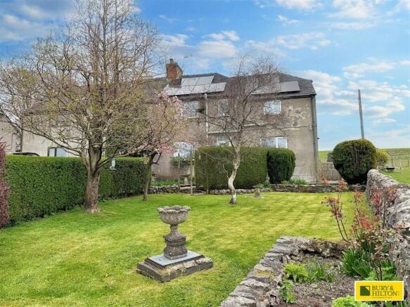4 bed property, in Newhaven, £499,995