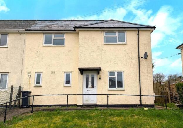 3 bed property, in 34 High Nash, £95,000