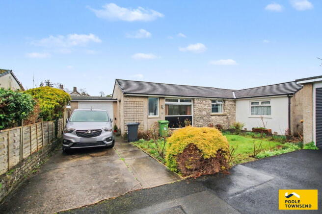 3 bed property, in Ruskin Close, £325,000