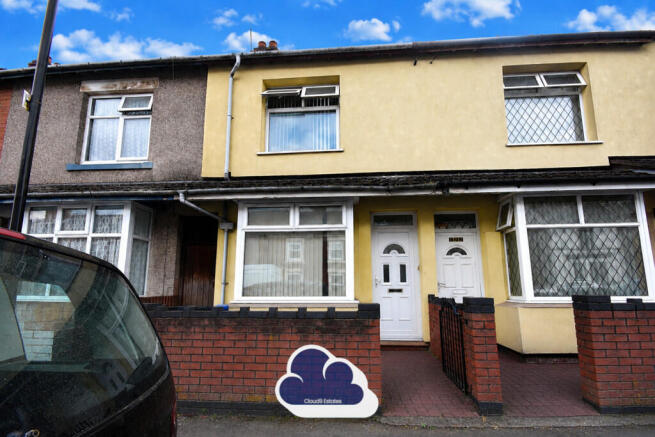 3 bed property, in Station Street East, £170,000