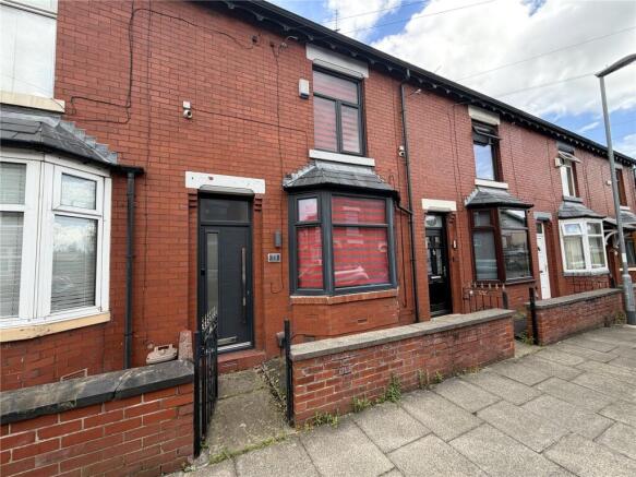 2 bed property, in Agincourt Street, £165,000