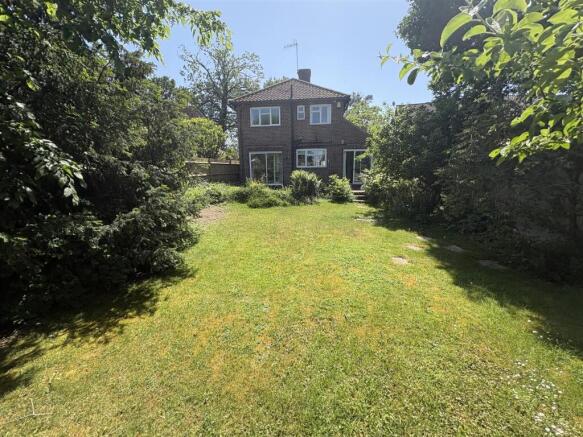 3 bed property, in Knowsley Way, £700,000