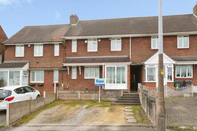 3 bed property, in Wylde Crescent, £200,000