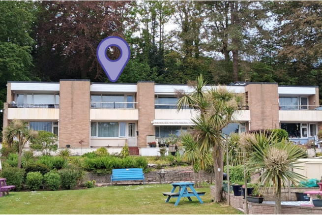 1 bed property, in Lee Cliff Park, £120,000