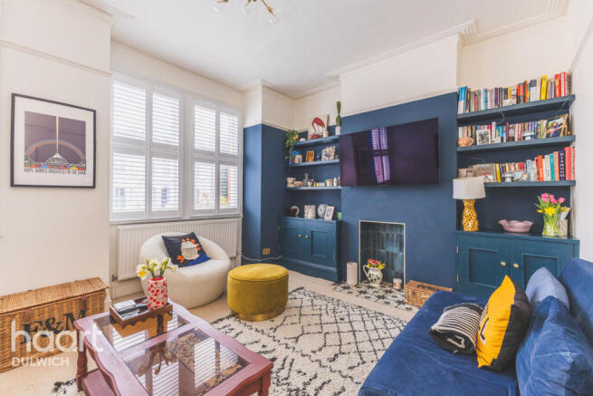 3 bed property, in Dunstans Road, £600,000