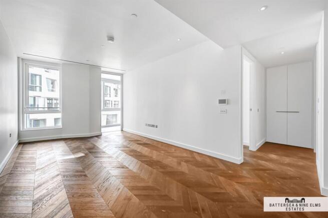 2 bed property, in Wilshire House, £1,225,000