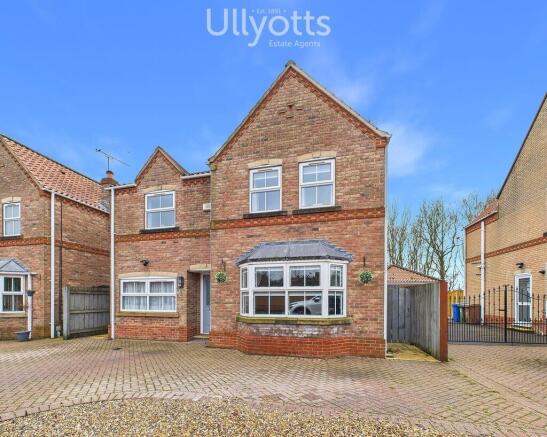 4 bed property, in The Beechwood, £365,000