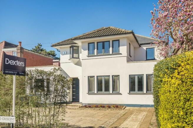 4 bed property, in Ormond Crescent, £1,595,000