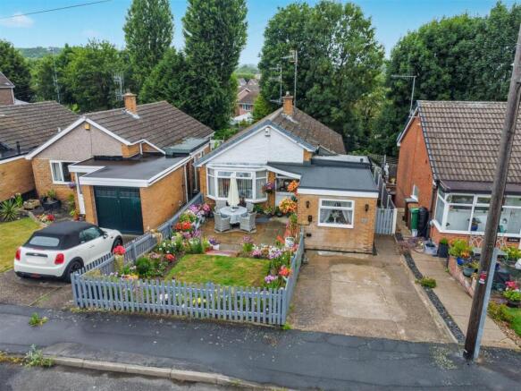 2 bed property, in Brancaster Close, £245,000