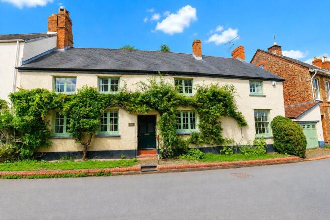 4 bed property, in Fore Street, £625,000
