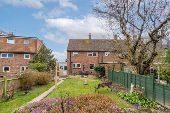 3 bed property, in Speldhurst Road, £400,000