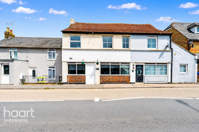 4 bed property, in London Road, £265,000