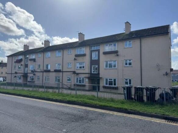 2 bed property, in 13 Balfe Road, £40,000