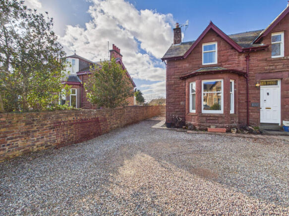 3 bed property, in Leapark, £299,995