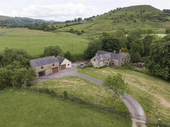 9 bed property, in Stannery Farm, £850,000