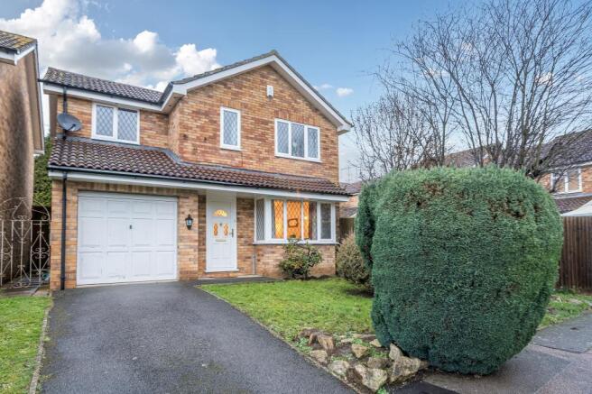 4 bed property, in Botley, £525,000