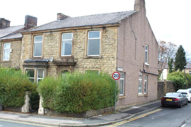 10 bed property, in Burnley Road, £400,000