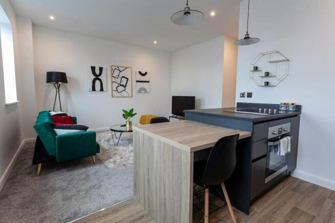 1 bed property, in Churchgate, £50,000