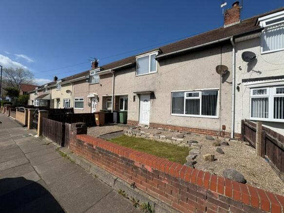 2 bed property, in Wynyard Road, £85,000