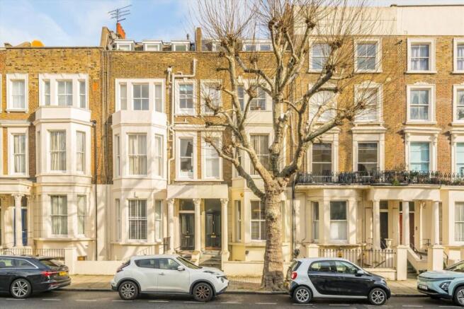 3 bed property, in Warwick Avenue, £1,250,000