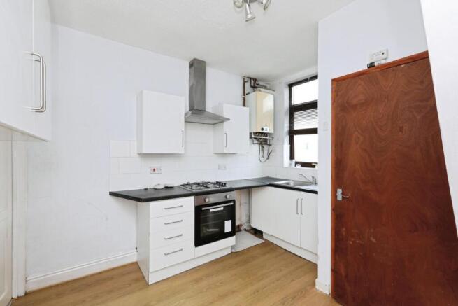 3 bed property, in Cartmell Road, £175,000
