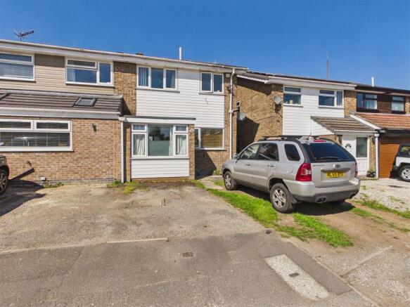 3 bed property, in Cartmel Close, £265,000