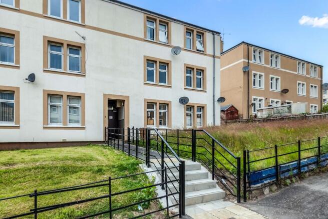 1 bed property, in Sandeman Place, £70,000