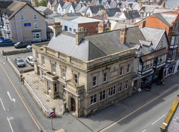 Land, in 7 Conway Road, £185,000