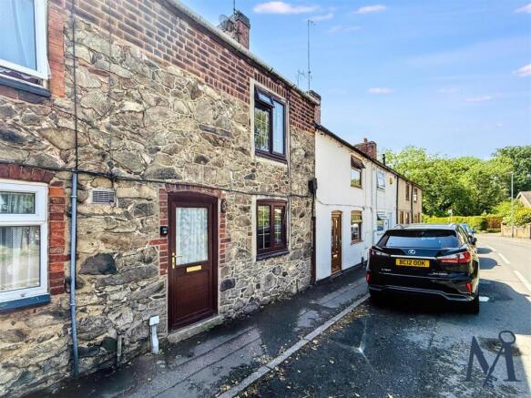 2 bed property, in City Of Three Waters, £175,000