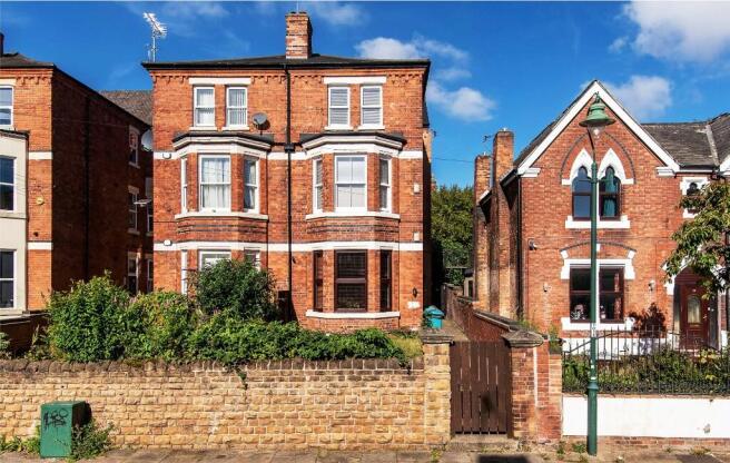 Land, in 33 Gedling Grove, £215,000